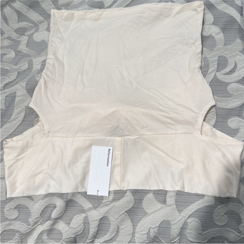Reformation cream top - Picture 2 of 5